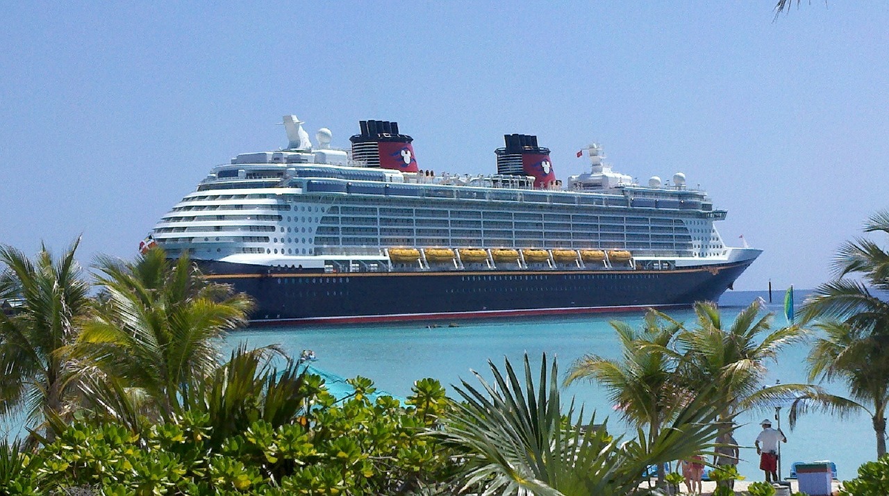 DisneyCruiseShip